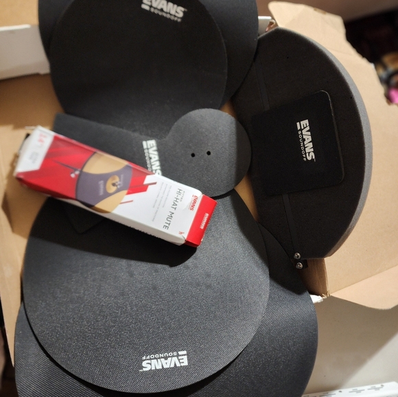 Evans drum kit SoundOff Box Set, Standard size - Picture 15 of 15